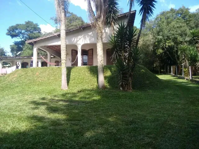 Imagem 1: Imóvel para Venda Tem 2400 Metros Quadrados com 4 Quartos em Verava - Ibiúna - Sp