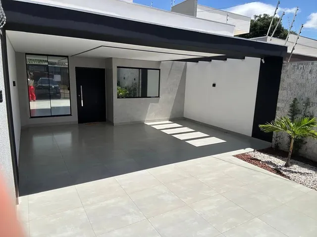 Imagem 12: Casa Moderna com Pé Direito Alto e Amplo Espaço nos Fundos- Direto com Proprietário!
