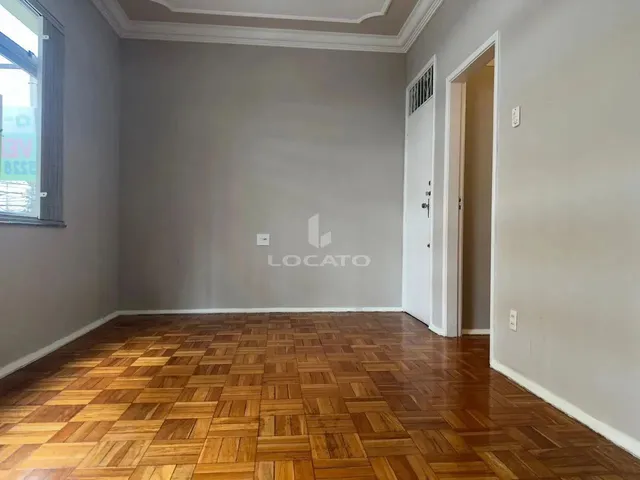 Imagem 11: Apartamento 3 Quartos no Centro- Ao Lado Colégio Jesuítas-01 Lance Pequeno De