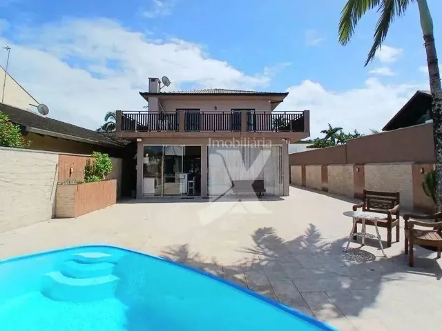 Imagem: Casa com Piscina e Ar 4 Dorm. Para Alugar