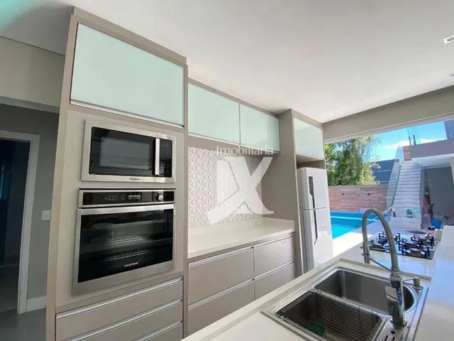 Imagem 14: Casa com Piscina e Ar + 6 Dorm.(Sendo Que 1 É Suíte). para Alugar, 500 M² por R