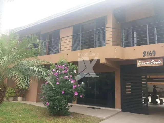 Imagem 2: Casa com 6 Dormitórios( Sendo Que 2 São Suítes) para Alugar, 294 M² por R$ 2.500/Dia