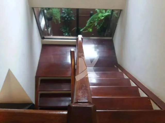 Imagem 10: Casa com 6 Dormitórios( Sendo Que 2 São Suítes) para Alugar, 294 M² por R$ 2.500/Dia