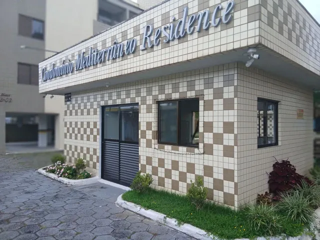 Imagem 2: Apartamento 3Q (1 Suíte) com Sacada, Central de Gás, Churrasqueira e Piscina