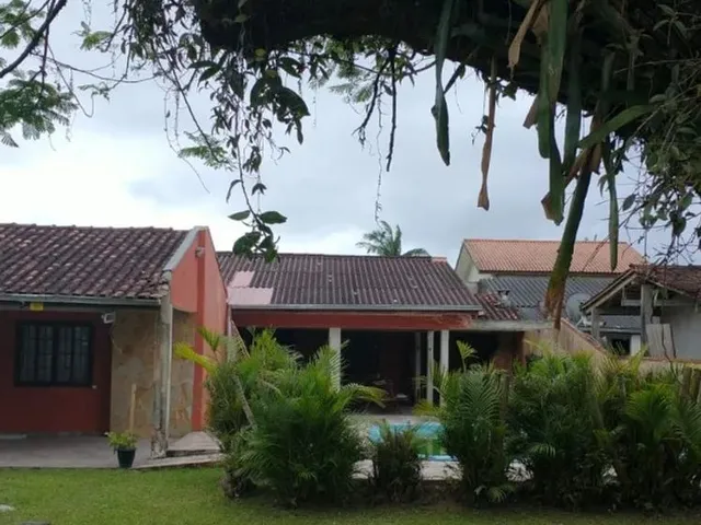Imagem: Casa 4 Quartos Piscina Guaratuba