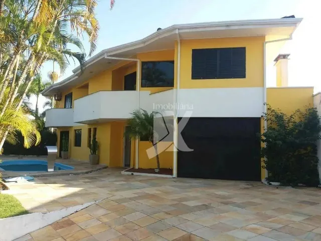Imagem: Casa com 4 Dorm.(Sendo Que 02 São Suítes)