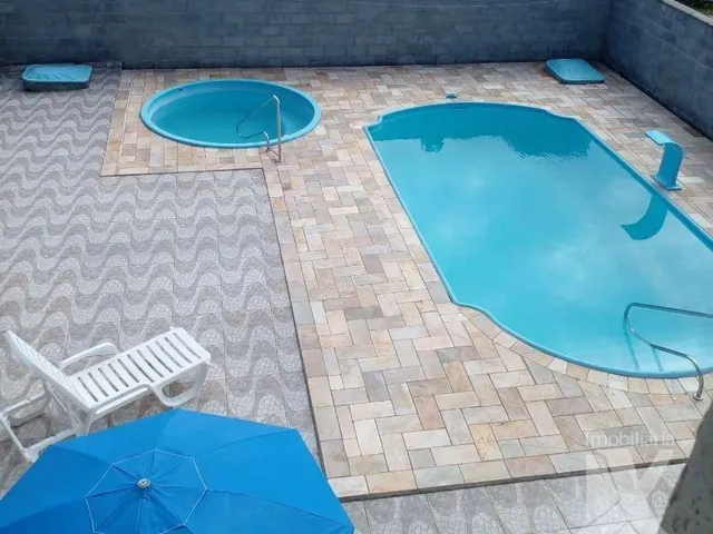 Imagem 4: Casa/ Sobrado com Piscina e 4 Dormitórios ( Sendo Que 2 São Suítes) para Alugar, 350