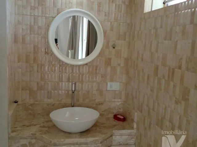 Imagem 5: Casa/ Sobrado com Piscina e 4 Dormitórios ( Sendo Que 2 São Suítes) para Alugar, 350