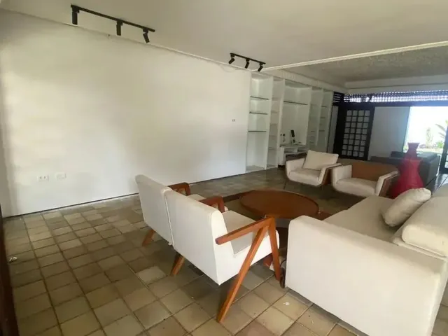 Imagem 3: Mansão para Locação com +700 Metros Quadrados em Intermares -...