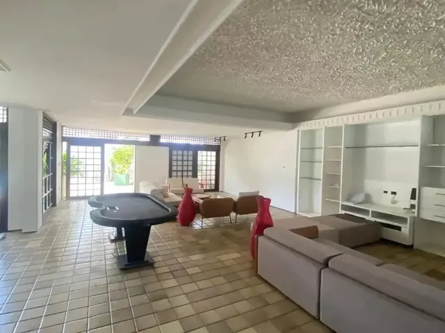 Imagem 2: Mansão para Locação com +700 Metros Quadrados em Intermares -...