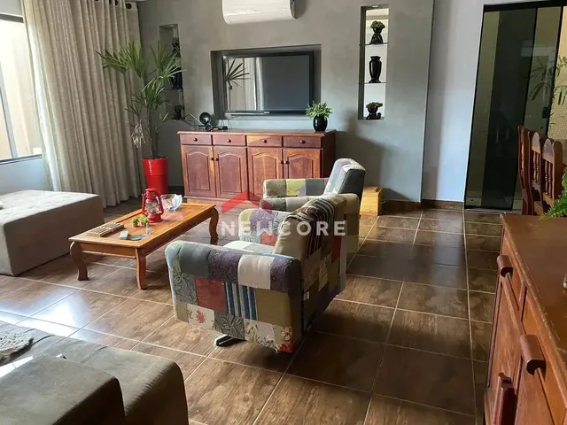Imagem 14: Casa em Rua Samuel Faustino Romeiro Campoy - Coliseu - Londrina/Pr