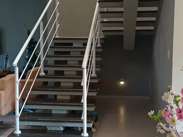 Imagem 8: Casa Sobrado em Cambé Vendo Permuto