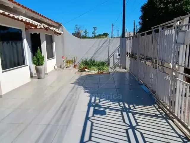 Imagem 1: Casa À Venda com 3 Quartos Sendo 1 Suíte, e Quintal nos Fundos com Churrasqueira