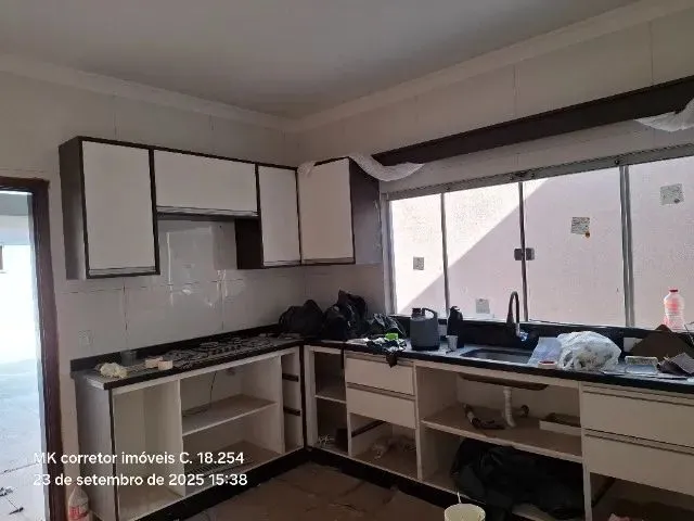 Imagem: Casa com 150,00 M2 na Rua Miguel Cacione