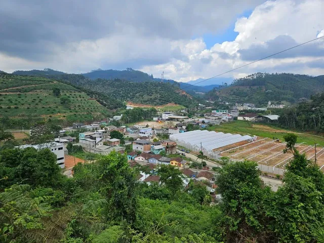 Imagem: Vende-Se Terreno para Chácara - Castelinho