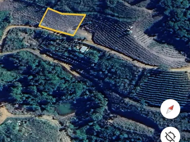 Imagem 1: Excelente Terreno para Plantar Ou Até Mesmo Fazer Um Chalé. Próximo À Torre De