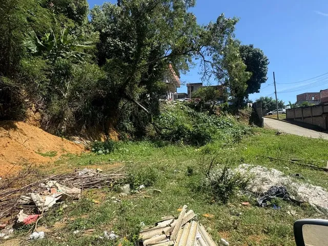 Imagem: Vende-Se Terreno de Esquina 10X21X18