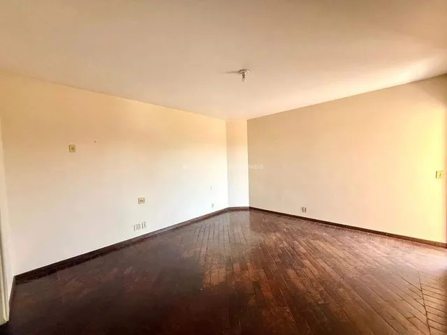 Imagem 7: Apartamento com 3 Quartos - Mercês