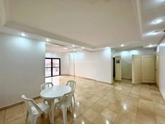 Imagem 11: Apartamento com 3 Quartos - Mercês