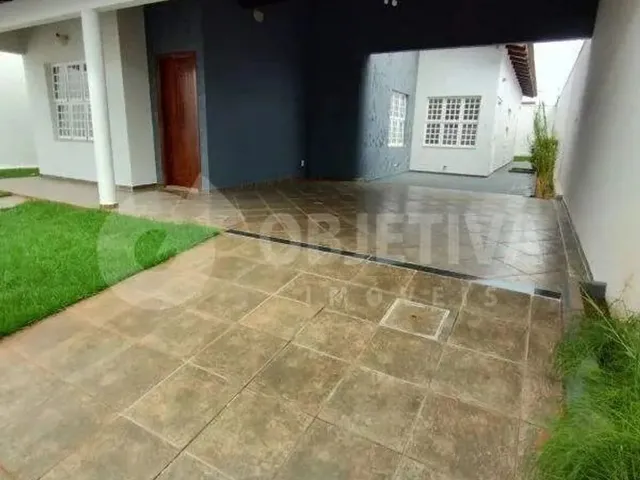 Imagem: Casa para Aluguel, 3 Quartos, 1 Suíte