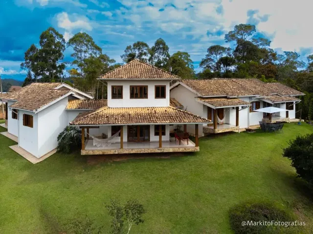 Imagem 1: Sítio com 5 Quartos À Venda, 95000 M² em Venda Nova do Imigrante/Es