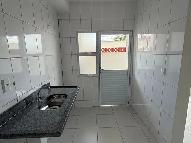 Imagem 1: Aluga-Se - Apartamento 101 - Térreo