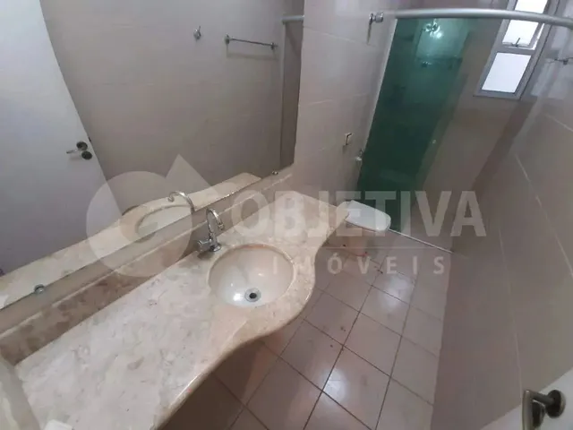 Imagem 12: Apartamento para Aluguel, 3 Quartos, 1 Suíte, 1 Vaga, Centro - Uberlandia/Mg
