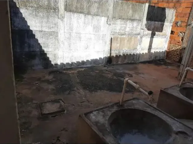 Imagem 7: Aluga-Se Uma Casa Dá Frente