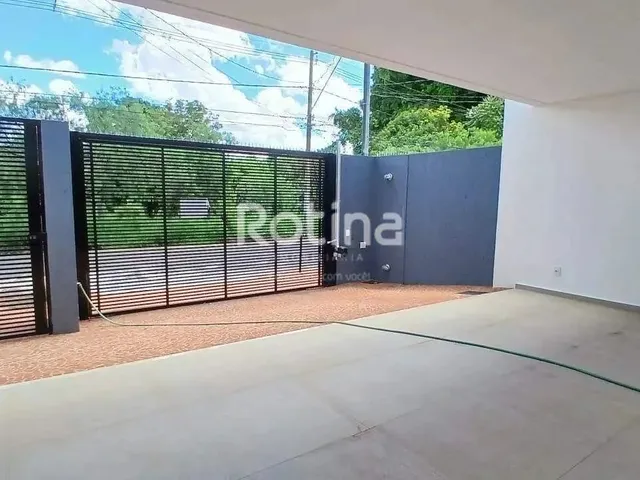 Imagem: Casa para Alugar, 3 Quartos, Jardim Karaíba