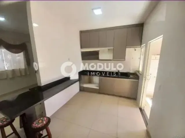 Imagem: Casa Disponível para Locação no Bairro
