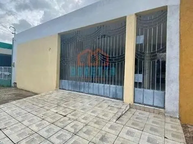 Imagem 1: Casa para Venda no Bairro Centro, Localizado na Cidade de Mossoró / Rn. Composto por 4 D