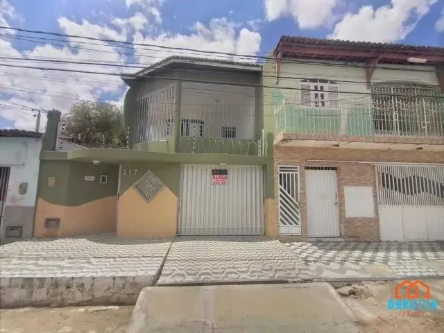 Imagem: Cód 5669. Casa Duplex para Venda no Bairro