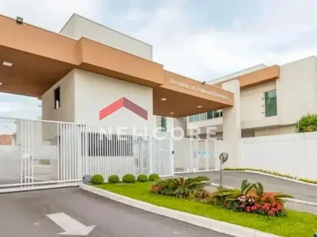 Imagem: Casa de Condomínio em Rua Fernando de Noronha