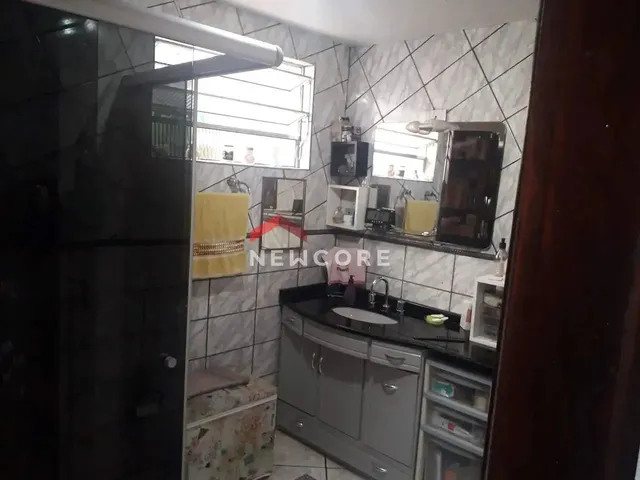 Imagem 5: Sobrado em Rua Florisval Lançoni - Tarumã - Curitiba/Pr
