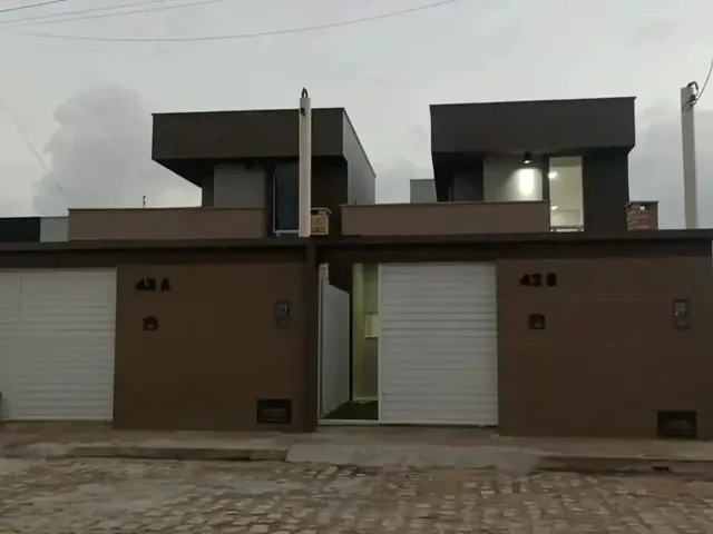 Imagem: Casa À Venda em Rua Pública, Parque das