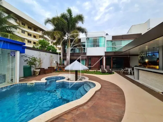 Imagem 1: Imóvel para Venda com 250 Metros Quadrados com 4 Quartos em Nova Guarapari - Guarapari