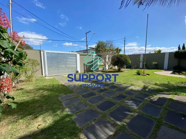 Imagem 3: Casa com 5 Quartos no Bairro Enseada Azul em Guarapari - Próximo Às Praias de Peracanga