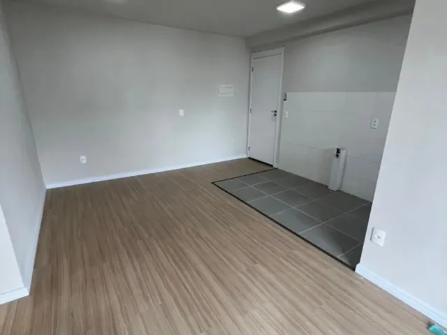Imagem 3: Apartamento Novo 2 Quartos com Sacada e Churrasqueira - Bairro Chapada
