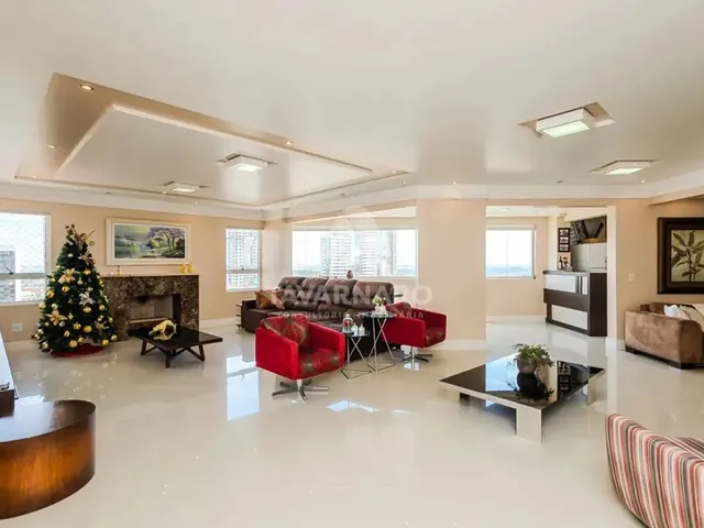 Imagem: Centro - 1 Apartamento por Andar!