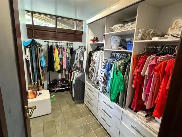 Imagem 2: Casa com 5 Quartos À Venda em Jardim Petrópolis - Al