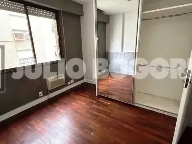 Imagem 2: Venda - Julio Bogoricin - Leblon - 230M² - Varandão - 4 Quartos(2Suites) - 3 Vagas
