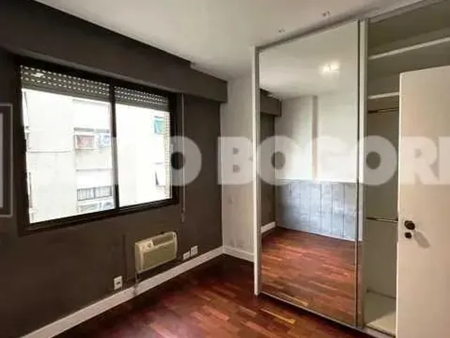 Imagem 3: Venda - Julio Bogoricin - Leblon - 230M² - Varandão - 4 Quartos(2Suites) - 3 Vagas
