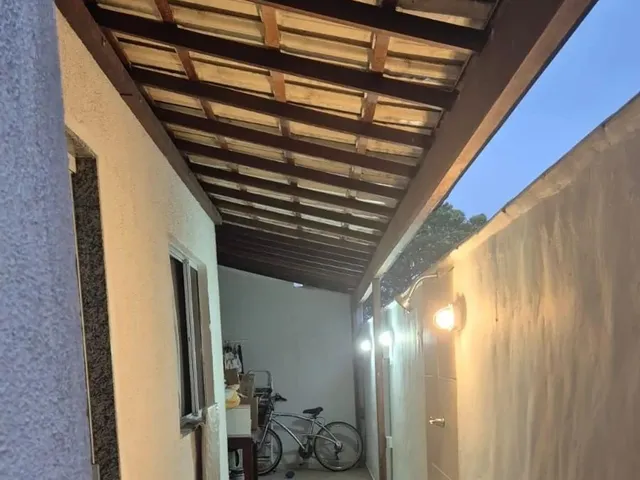 Imagem: O apartamento possui 2 Dormitórios, 1 Banheiro, 1 Vaga na