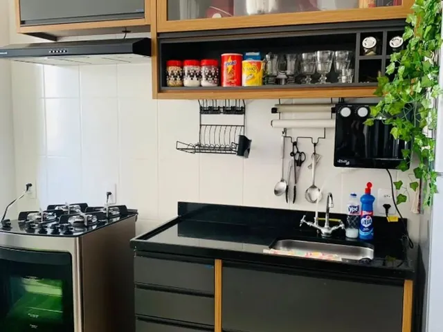 Imagem: O apartamento possui 3 Dormitórios, 1 Banheiro, 1 Vaga na