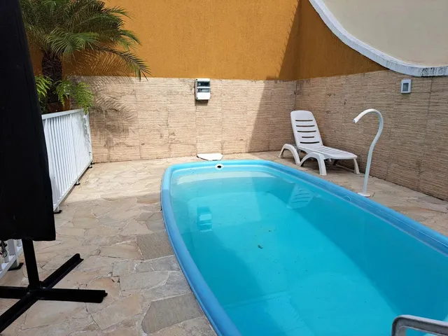 Imagem: A casa em condomínio possui 3 Dormitórios, 3 Banheiros, 1