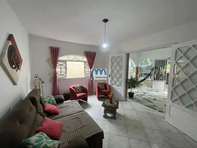 Imagem: Casa À Venda com 3 Quartos, 84M²