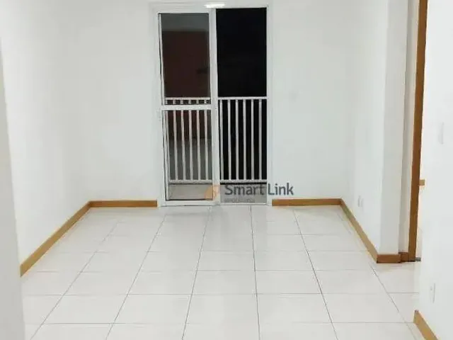 Imagem: O apartamento possui 2 Dormitórios, 1 Banheiro, 1 Vaga na
