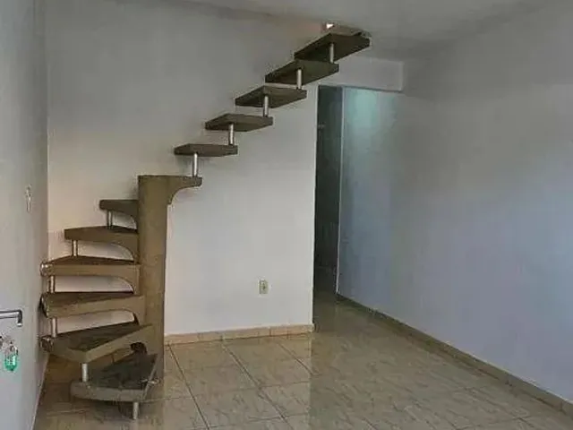 Imagem 1: Casa com 2 Dormitórios À Venda, 60 M² por R$ 150.000,00 - Colubande - São Gonçalo/Rj