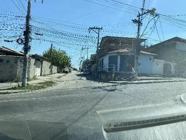 Imagem: O apartamento possui 2 Dormitórios, 1 Banheiro, 1 Vaga na