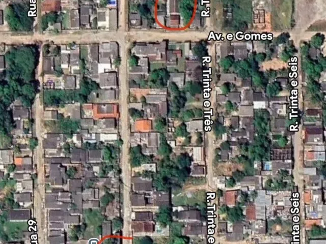Imagem: 3 Casas Independentes com Laje e Quintal